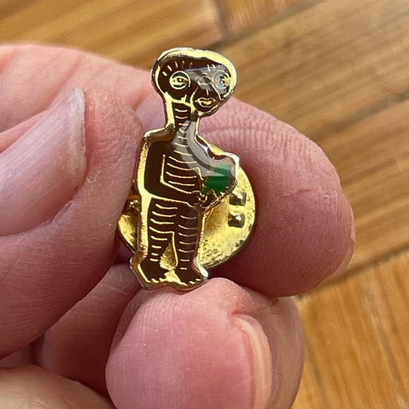 Rare! Vintage E.T. Collector's tack pin 80s enamel - Picture 2 of 6